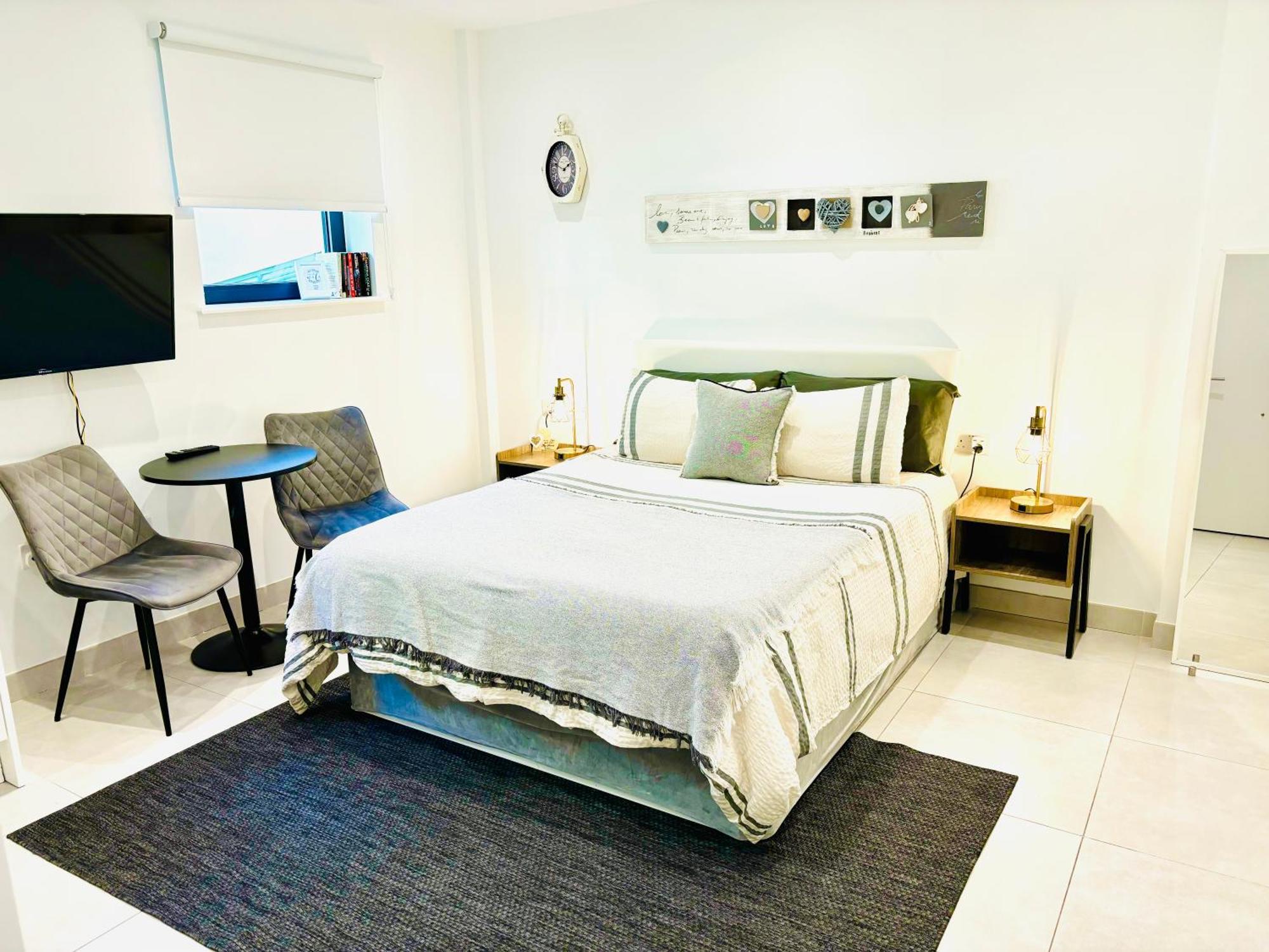 Gibraltar Central Suites Buitenkant foto