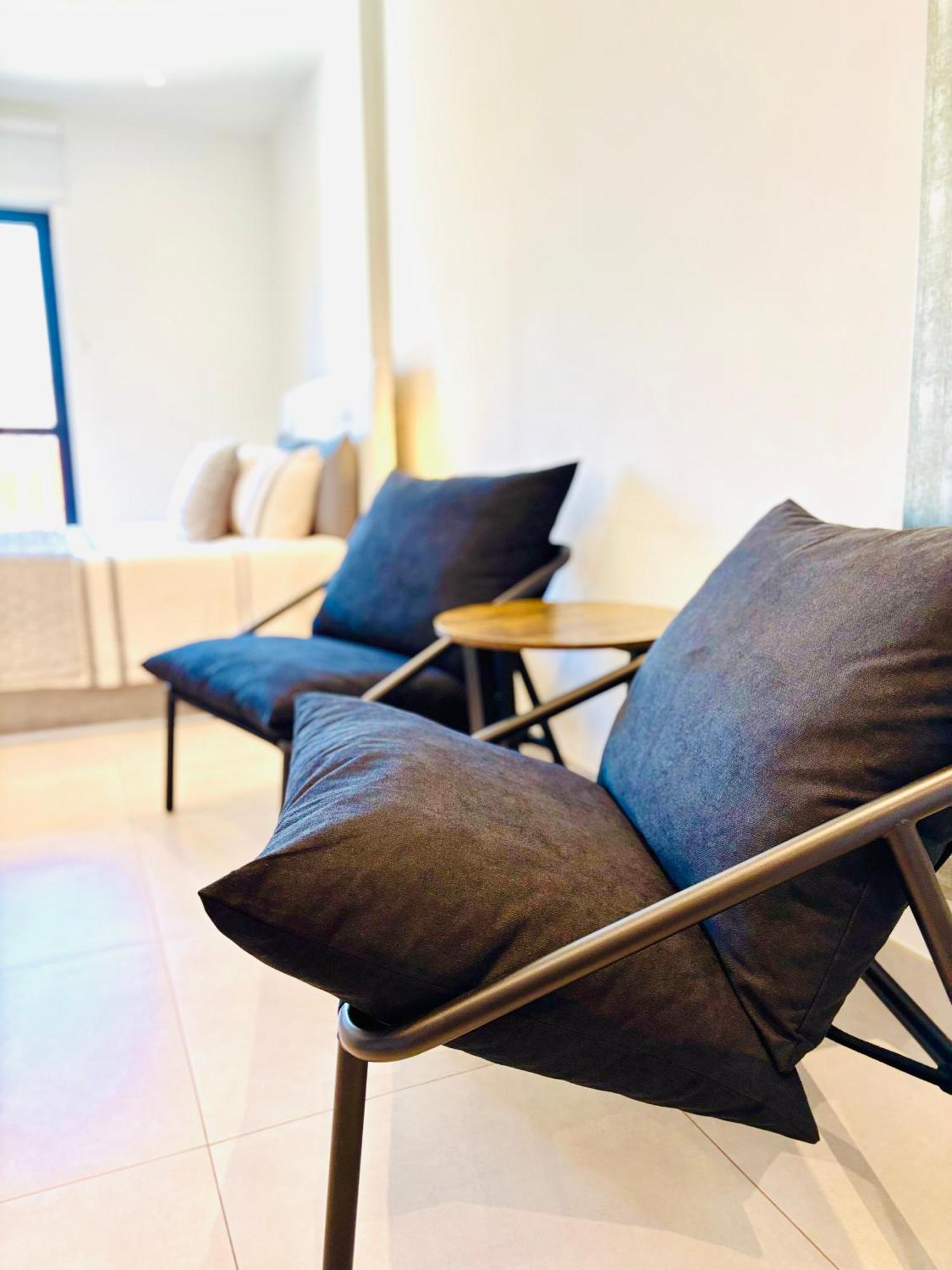 Gibraltar Central Suites Buitenkant foto